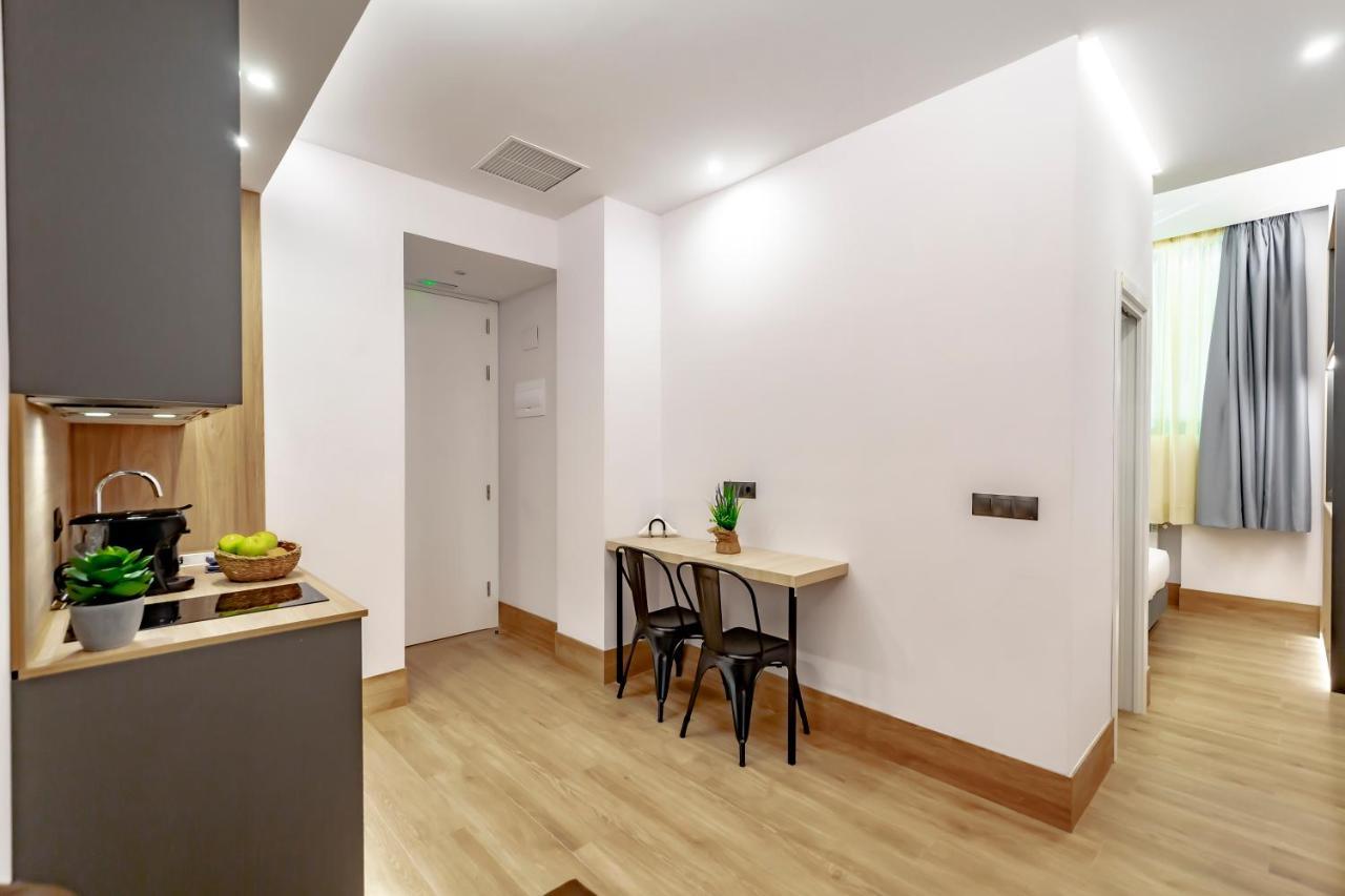 Dobohomes - Montesa 20 Apartamentos Madrid Camera foto